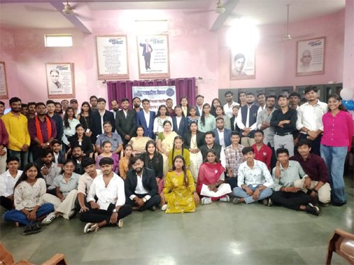 दिग्विजय महाविद्यालय में संचार स्टूडियो एवं यूट्यूब चैनल का शुभारंभ