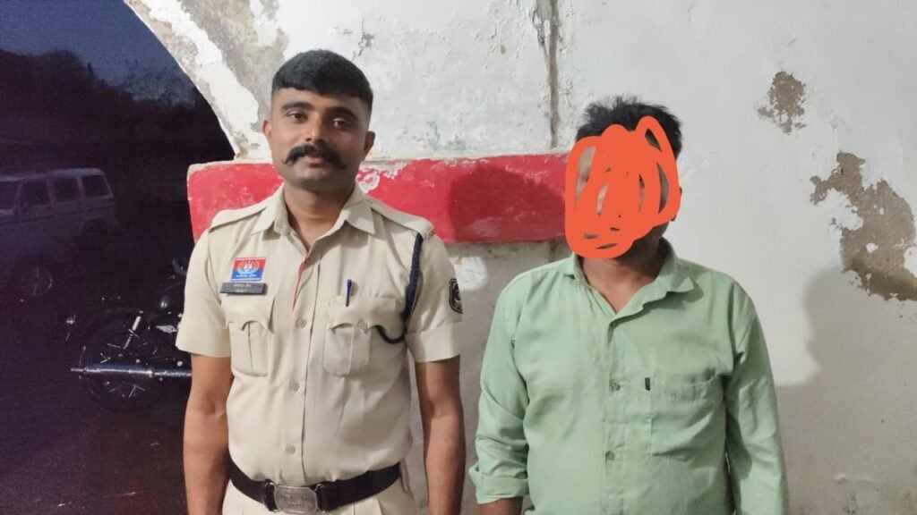 शांतिभंग करने वाले बदमाश पर पुलिस की सख्त कार्रवाई, वारंटी को पकड़ भेजा गया जेल