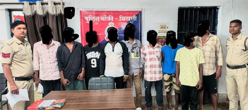 छठ पूजा और मातर मड़ई से पहले चिखली पुलिस की बड़ी कार्रवाई, 9 बदमाशों पर कार्यवाही