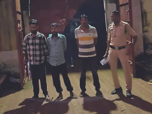 राजनांदगांव में नशीली दवाओं की बड़ी खेप के साथ 3 आरोपी गिरफ्तार, ट्रक समेत 12 लाख की जब्ती