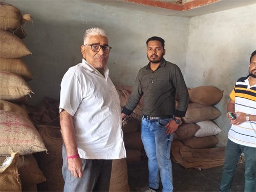 जिले में अवैध धान भंडारण पर बड़ी कार्रवाई, 761 क्विंटल से अधिक धान जप्त