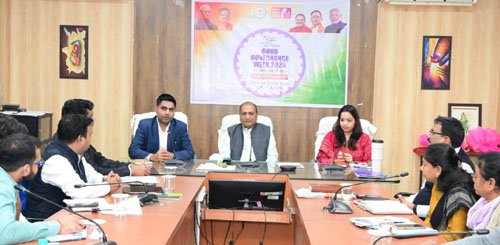 किसानों को जिले के भीतर धान के परिवहन में करने में नहीं होनी चाहिए असुविधा : कलेक्टर