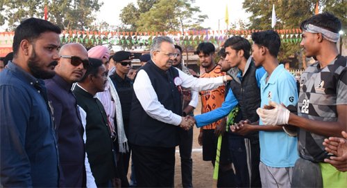 हॉकी राजनांदगांव की खेल चेतना, सामाजिक सहभागिता एवं युवा ऊर्जा के सजीव उत्सव : डॉ. रमन सिंह
