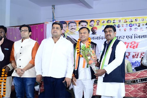 नवनियुक्त शहर व ग्रामीण जिला कांग्रेस अध्यक्षों ने ग्रहण किया पदभार
