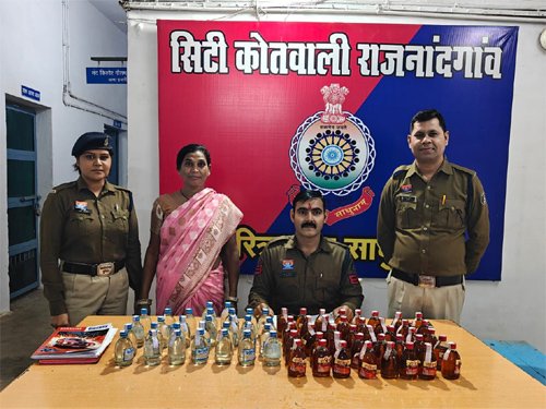 पुलिस ने अवैध शराब विक्रेता को किया गिरफ्तार, कब्जे से 70 पौवा देशी शराब बरामद