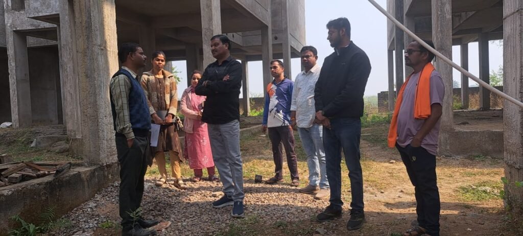 प्रधानमंत्री आवास योजना : रेवाडीह में निर्माणाधीन आवास का महापौर ने किया निरीक्षण, कार्य में तेजी के दिए निर्देश