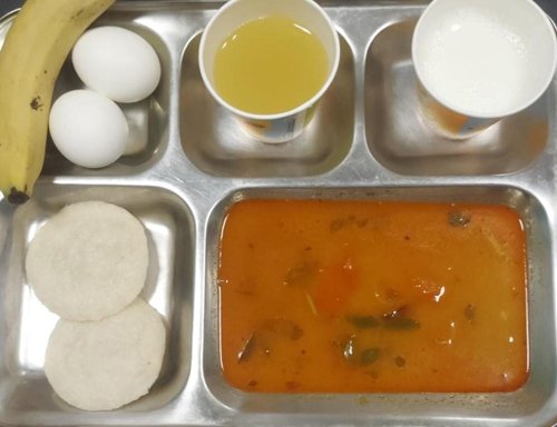 चिकित्सा महाविद्यालय में मरीजों को मिल रहा गुणवत्तायुक्त एवं पौष्टिक भोजन