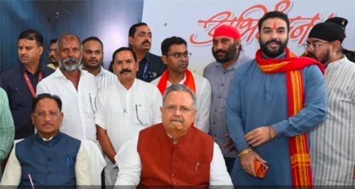 मुख्यमंत्री ने विकास कार्यों का खोला पिटारा, मोनू बहादुर ने जताया आभार