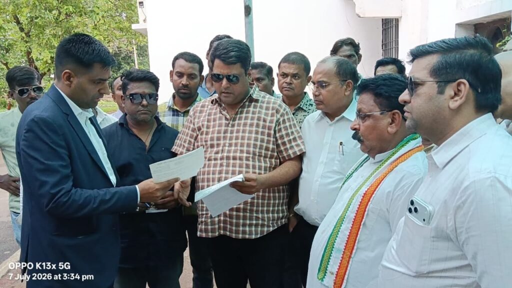 ठाकुरटोला टोल प्लाजा से लेकर नेशनल हाईवे की बदहाली पर कांग्रेस का हमला